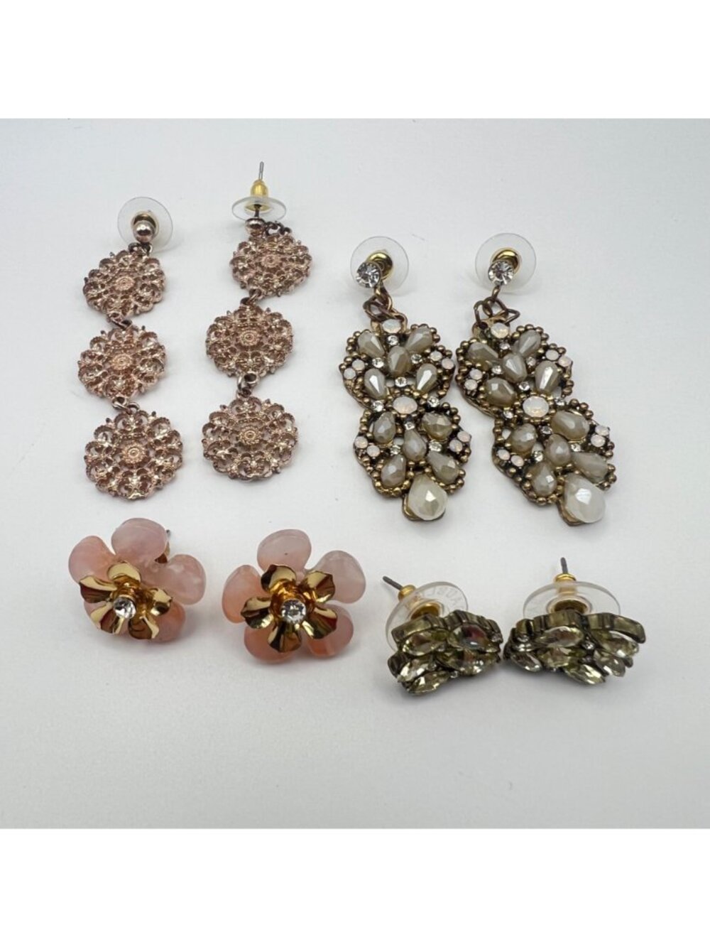 Lot Of 4 Pierced Earrings Baublebar Dangle Stud Gold Rose Tones Floral Beaded - Picture 8 of 11